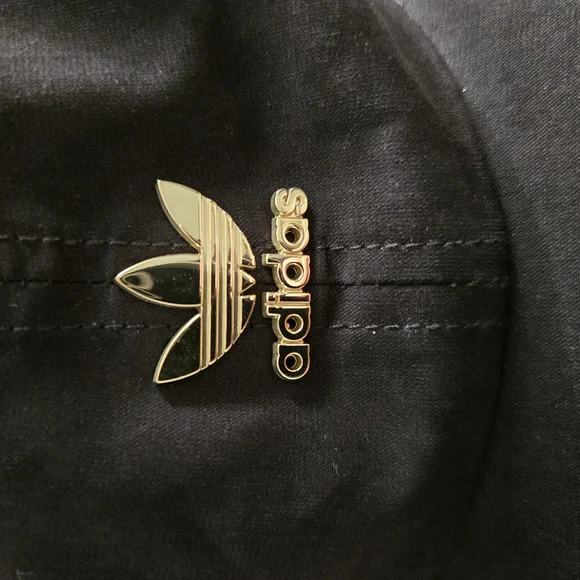 Adidas Black Cap - Picture 2 of 8